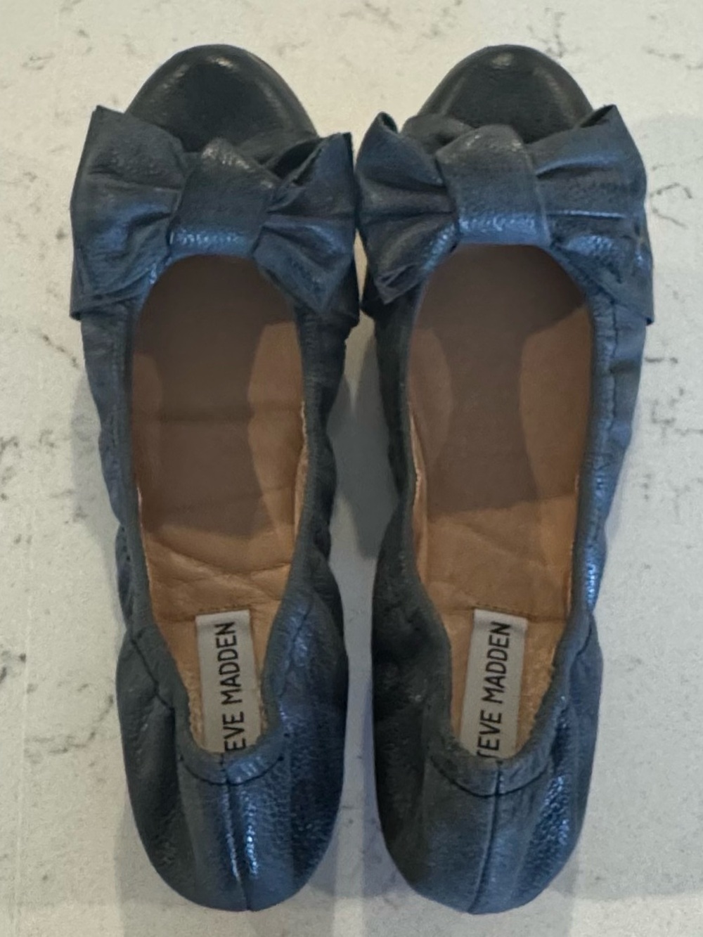 Steve Madden Leather Scrunch Ballet Flats Round Toe Size 8.5 in Slate Gray